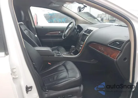 2014 Lincoln Mkx z USA, uszkodzony, nr VIN 2LMDJ8JK2EBL17622